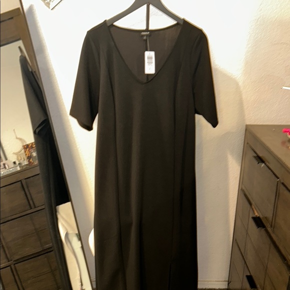 H&M Dresses & Skirts - NWT Torrid black Torrid dress. Size 1x